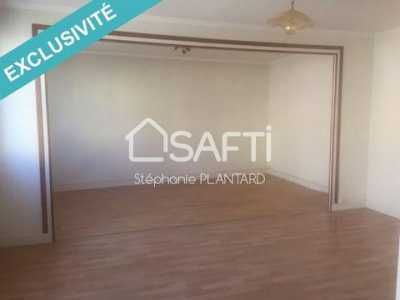 Apartment For Sale in Le Creusot, France