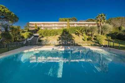 Condo For Sale in Le Cannet, France
