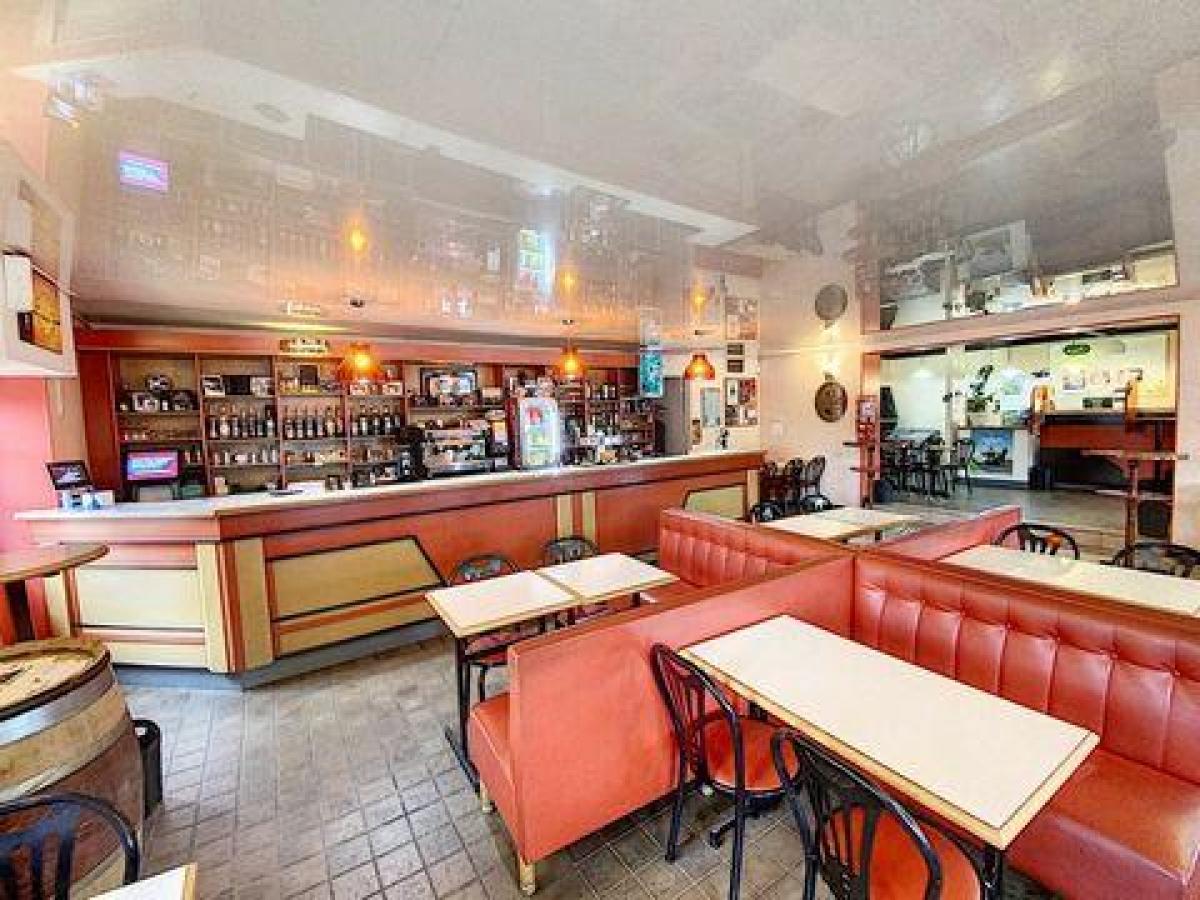 Picture of Office For Sale in Le Creusot, Bourgogne, France