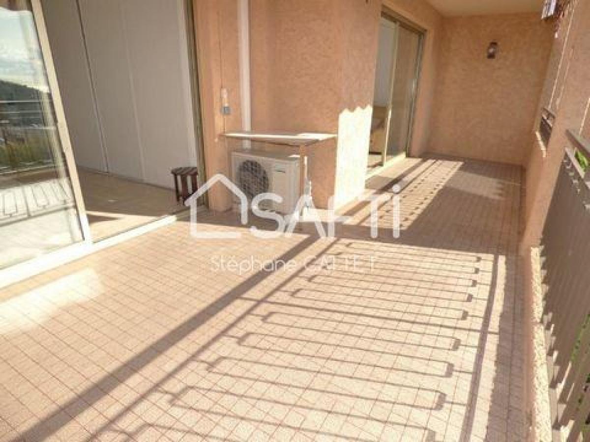 Picture of Apartment For Sale in Vence, Cote d'Azur, France