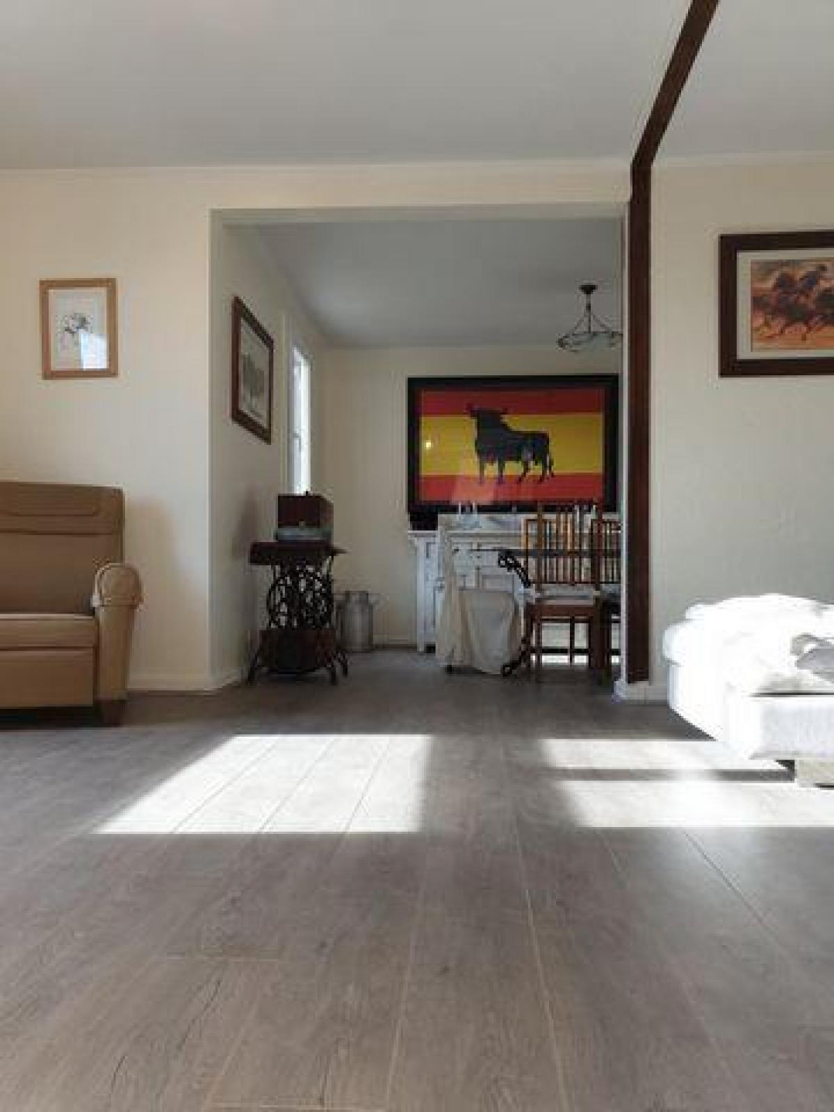 Picture of Apartment For Sale in Beziers, Languedoc Roussillon, France