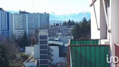 Condo For Sale in Pau, France