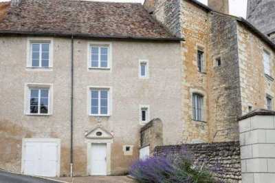 Office For Sale in Saint-Sauveur, France