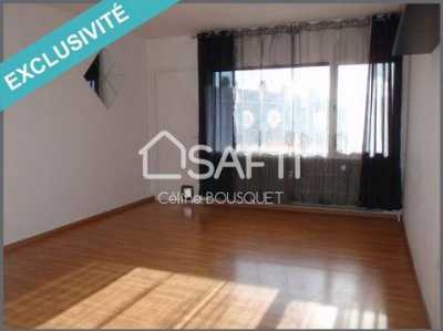 Apartment For Sale in Nimes, France