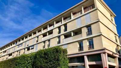 Apartment For Sale in Beauvais, France