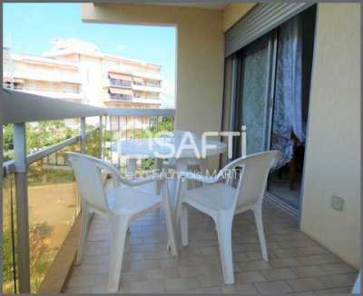 Apartment For Sale in Frejus, France