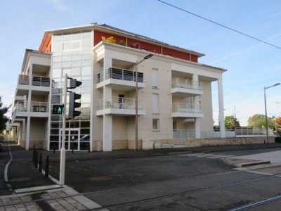 Apartment For Sale in Fleury-les-Aubrais, France