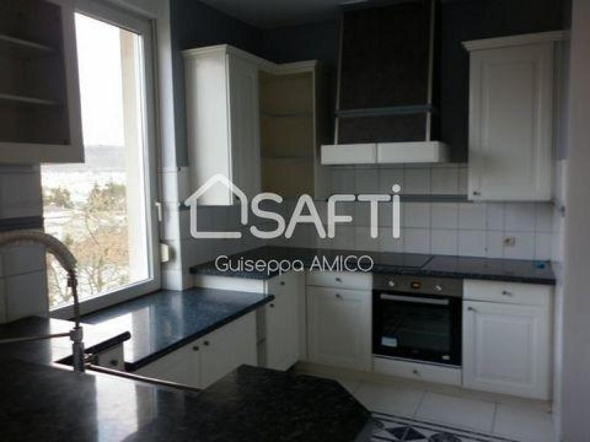 Picture of Apartment For Sale in Forbach, Lorraine, France