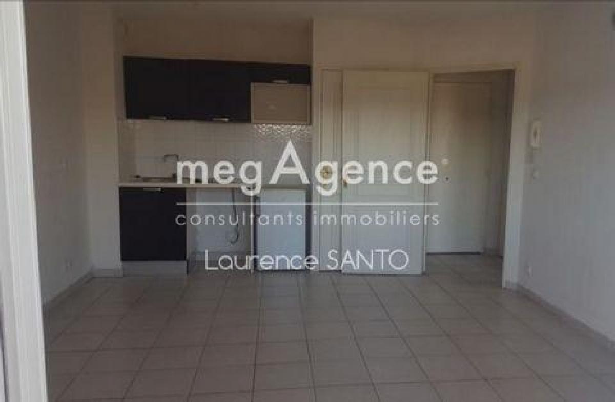 Picture of Apartment For Sale in Vidauban, Provence-Alpes-Cote d'Azur, France