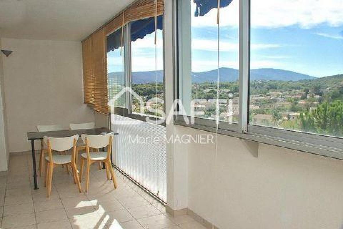 Picture of Apartment For Sale in Cogolin, Provence-Alpes-Cote d'Azur, France
