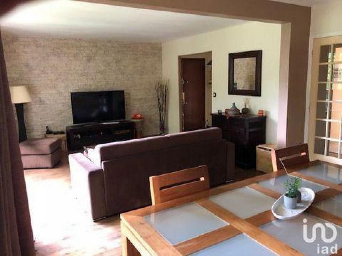 Picture of Condo For Sale in Piscop, Picardie, France