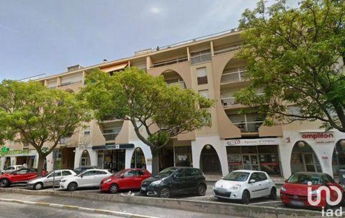 Picture of Condo For Sale in Beziers, Languedoc Roussillon, France