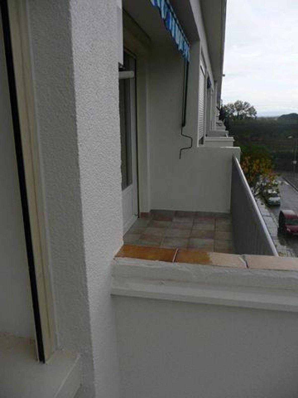 Picture of Condo For Sale in Tarascon, Provence-Alpes-Cote d'Azur, France
