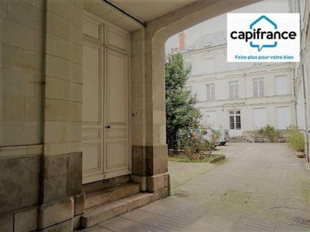 Picture of Condo For Sale in Chatellerault, Poitou Charentes, France