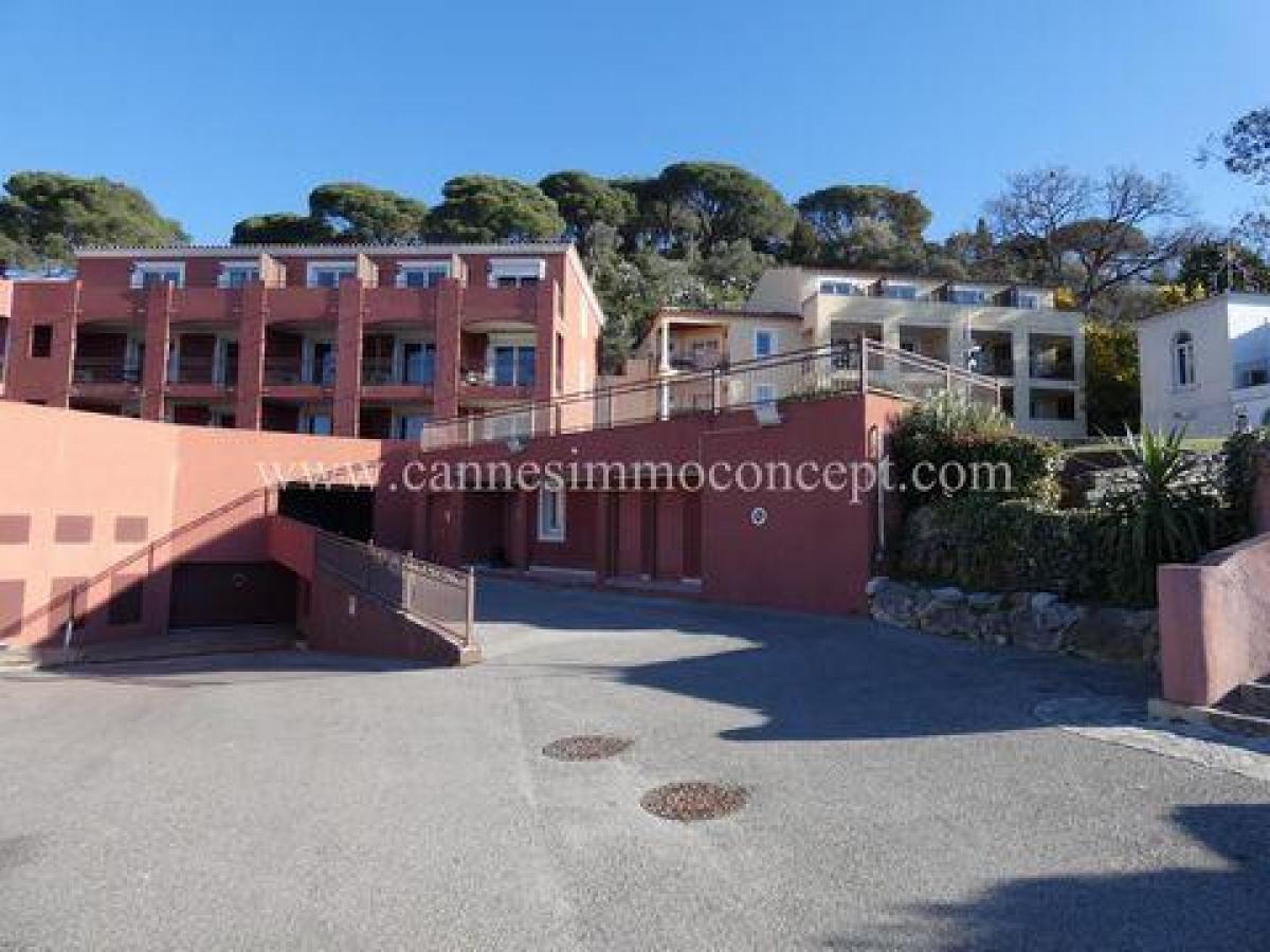 Picture of Condo For Sale in Le Cannet, Cote d'Azur, France