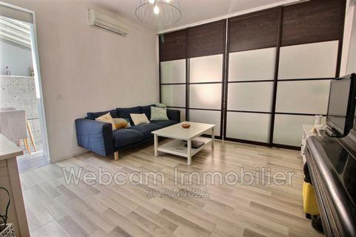 Picture of Condo For Sale in Le Cannet, Cote d'Azur, France