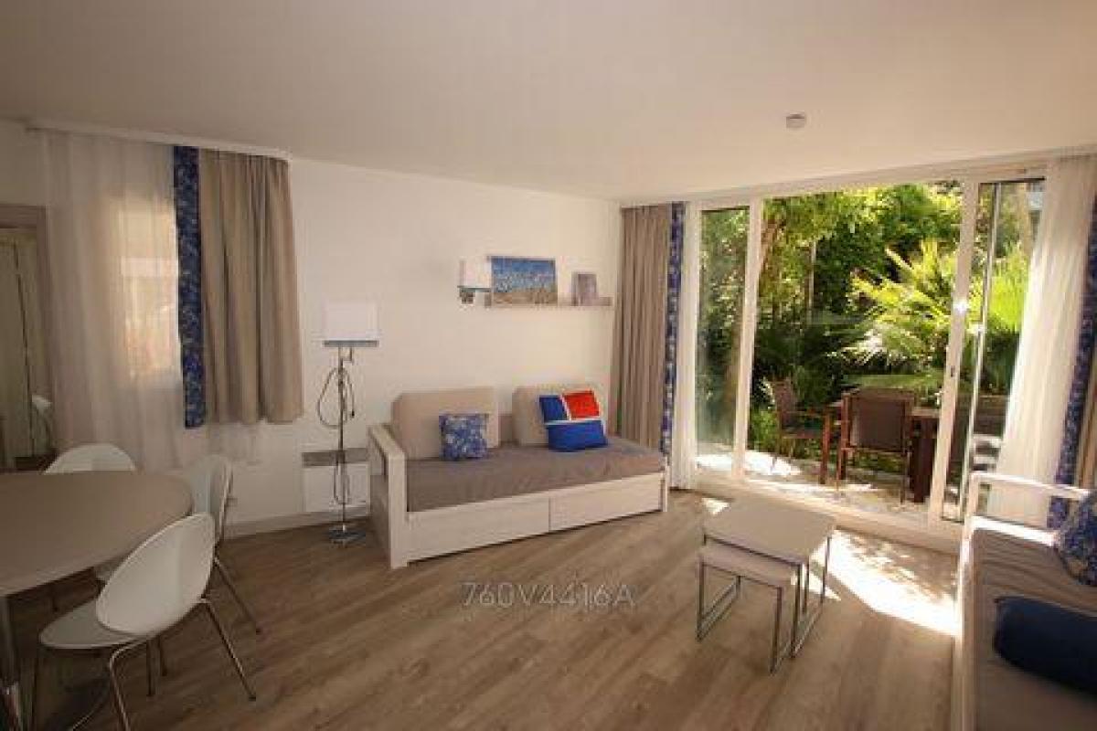 Picture of Condo For Sale in Antibes, Cote d'Azur, France
