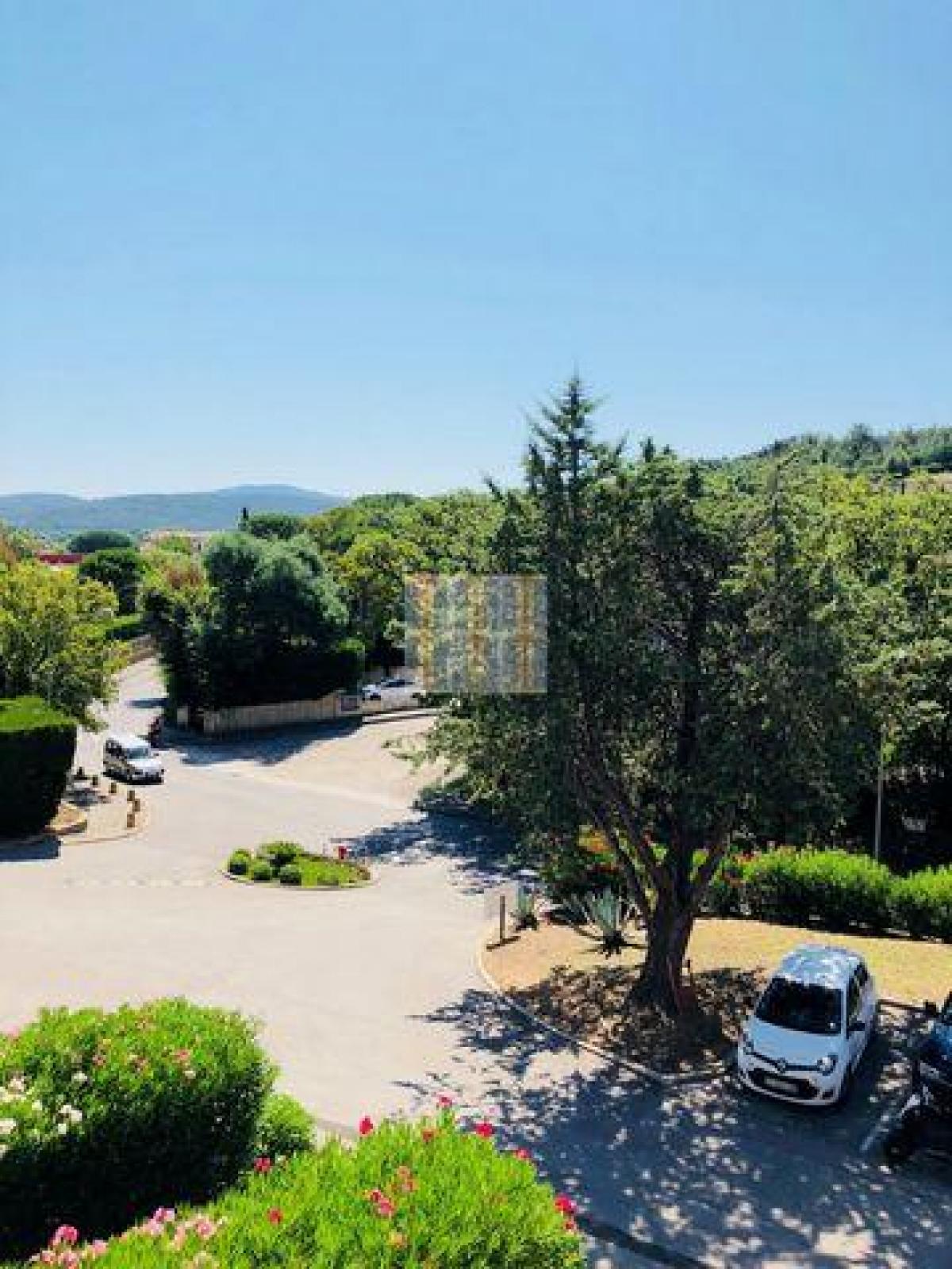 Picture of Condo For Sale in Cogolin, Provence-Alpes-Cote d'Azur, France