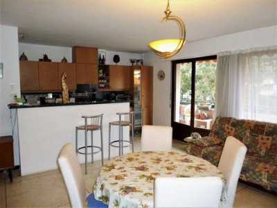 Condo For Sale in Cavalaire Sur Mer, France