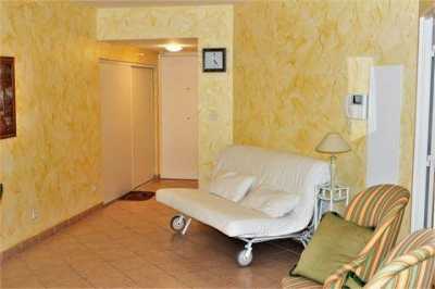 Condo For Sale in Cavalaire Sur Mer, France