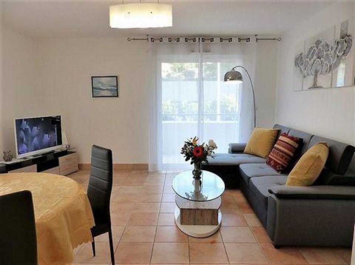 Picture of Condo For Sale in Cavalaire Sur Mer, Cote d'Azur, France