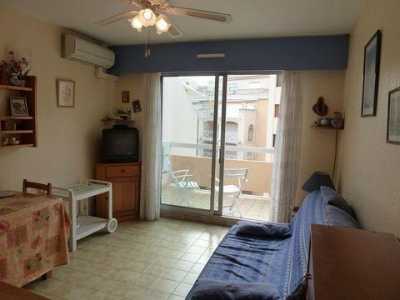 Condo For Sale in Cavalaire Sur Mer, France