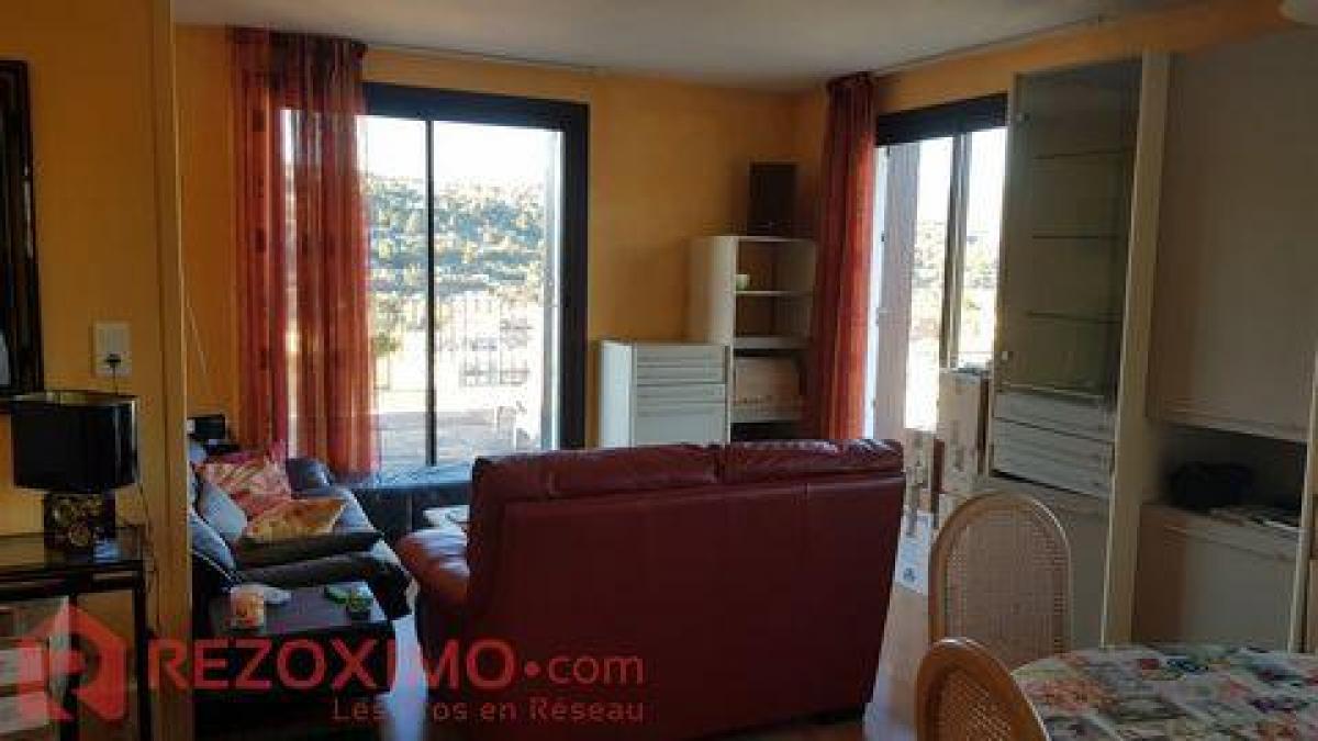 Picture of Condo For Sale in Apt, Provence-Alpes-Cote d'Azur, France