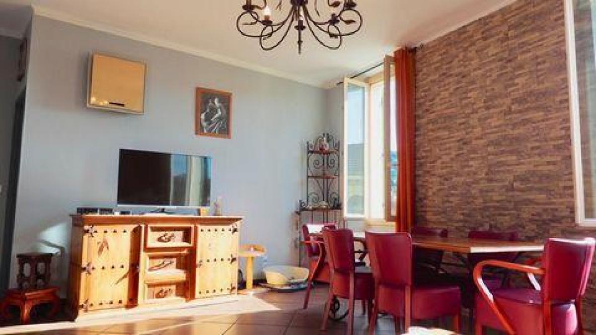 Picture of Condo For Sale in Le Cannet, Cote d'Azur, France