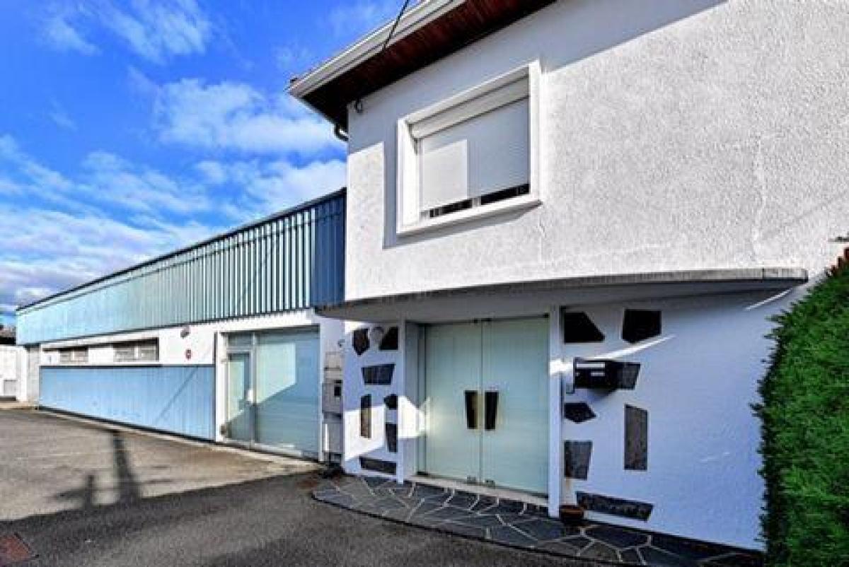 Picture of Office For Sale in Lons, Aquitaine, France