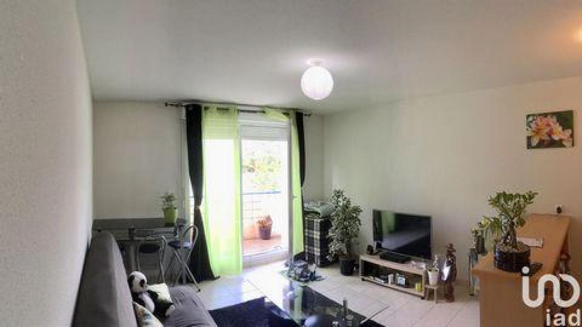 Picture of Condo For Sale in Creutzwald, Lorraine, France
