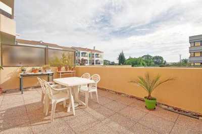 Condo For Sale in Hyeres, France