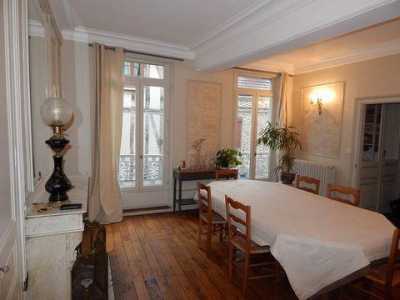 Condo For Sale in Sens, France