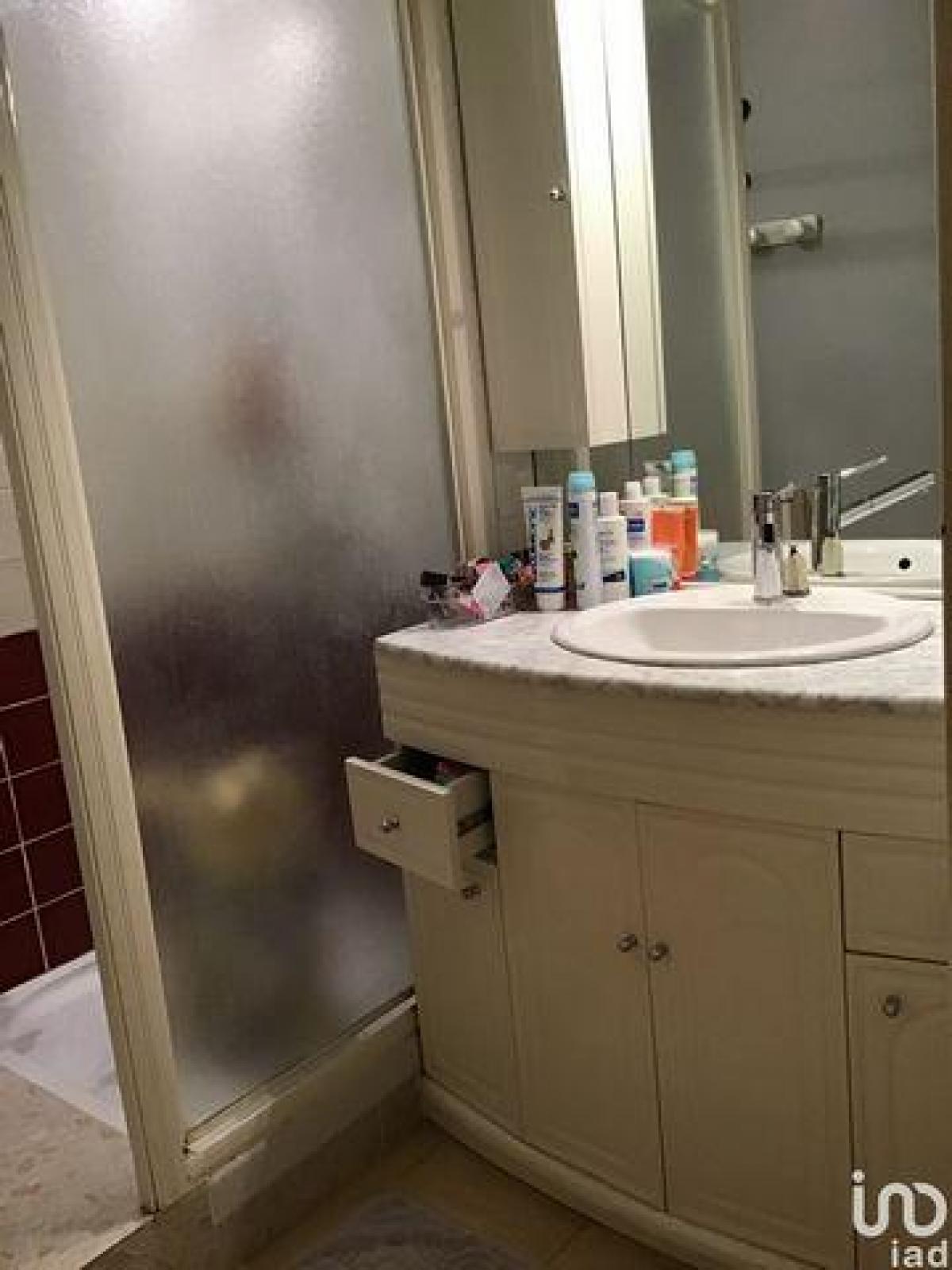 Picture of Condo For Sale in Carpentras, Provence-Alpes-Cote d'Azur, France