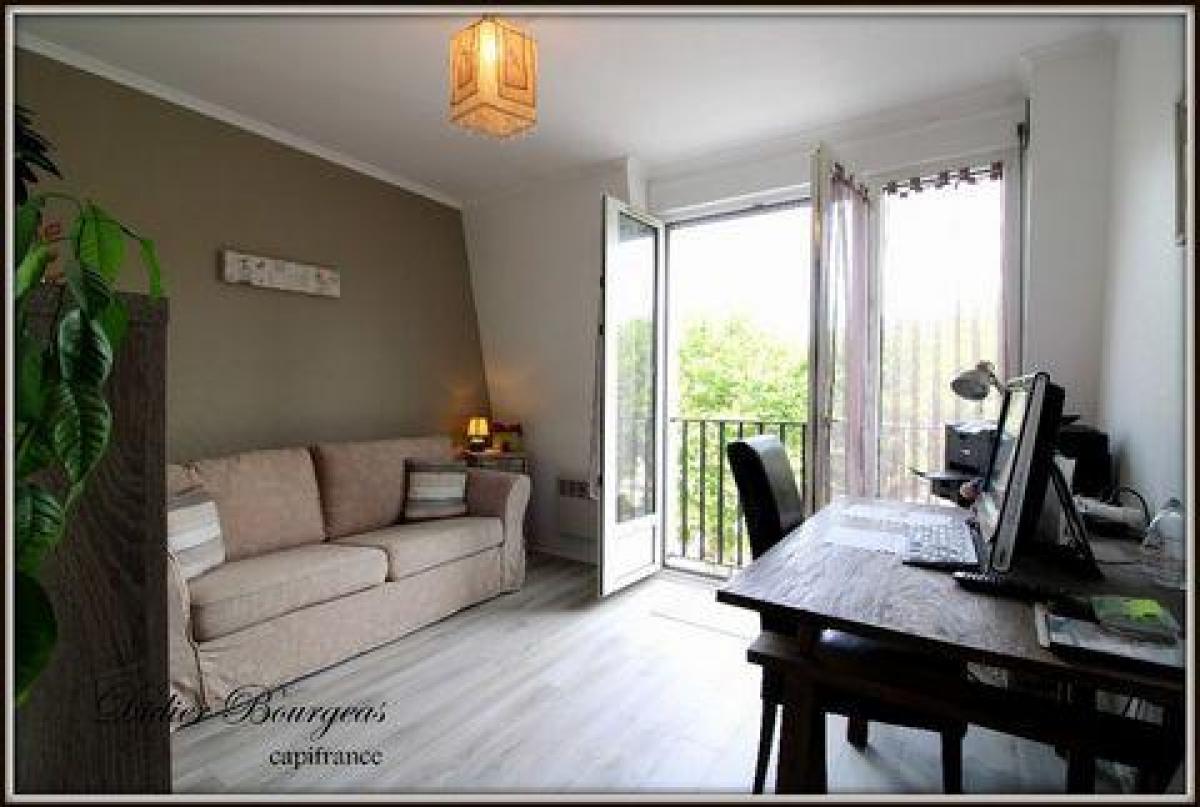 Picture of Condo For Sale in Montargis, Centre, France