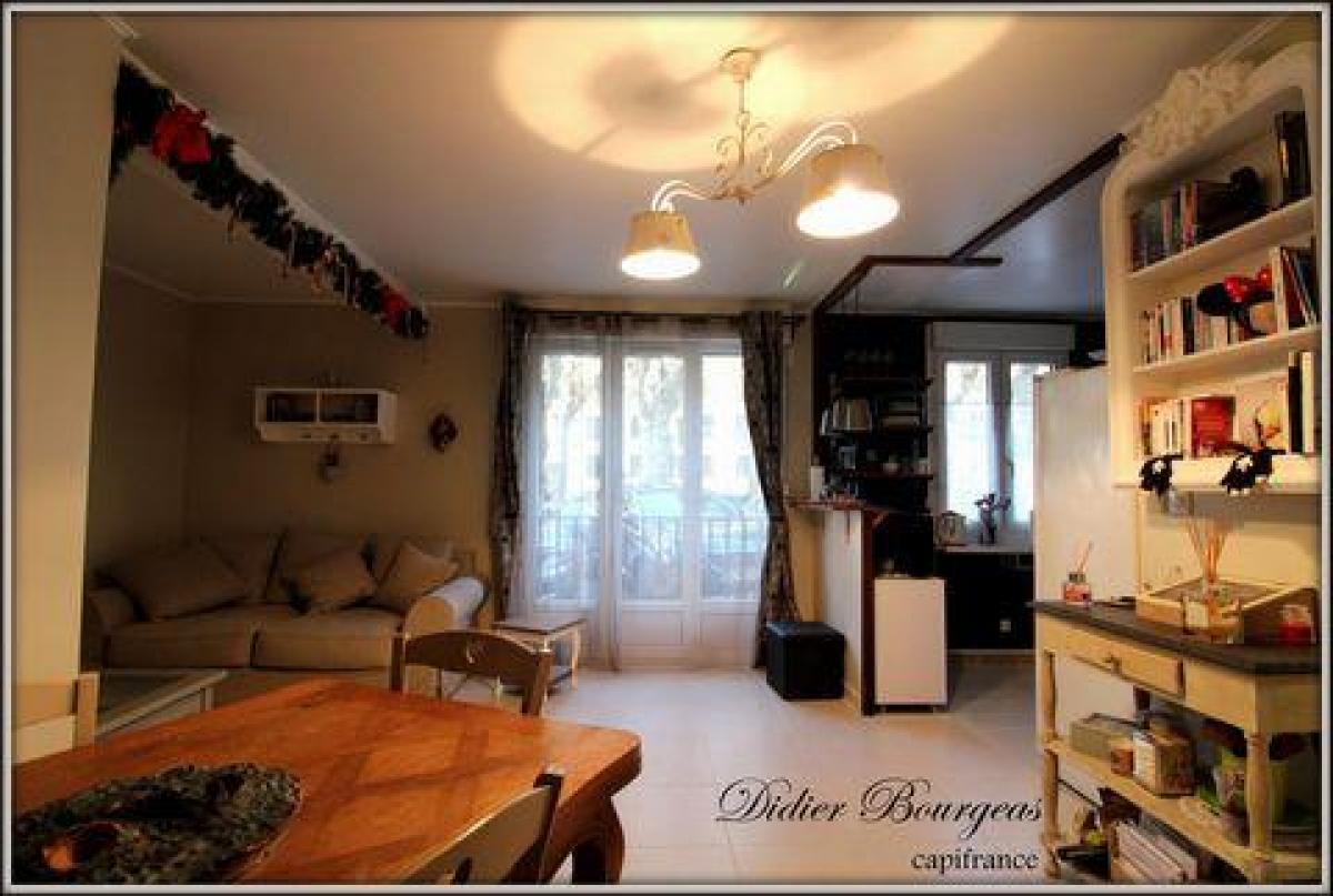 Picture of Condo For Sale in Montargis, Centre, France