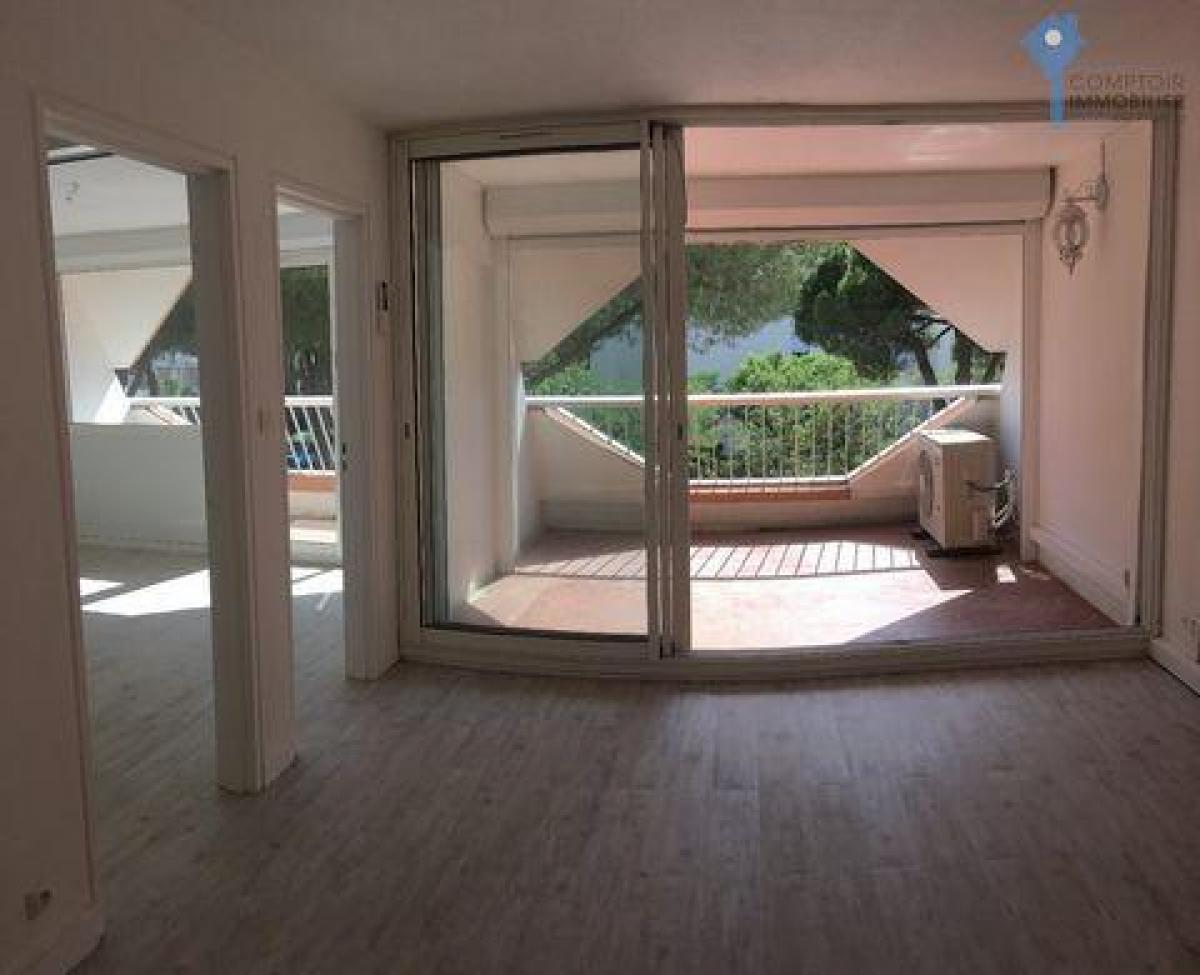 Picture of Condo For Sale in La Grande Motte, Centre, France