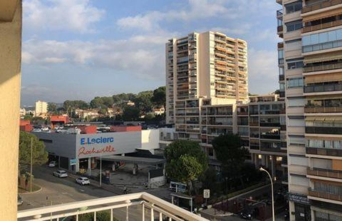 Picture of Condo For Sale in Le Cannet, Cote d'Azur, France