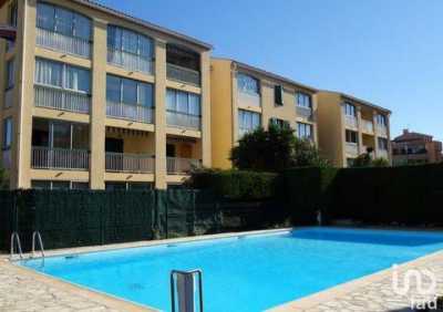 Apartment For Sale in SANARY SUR MER, France