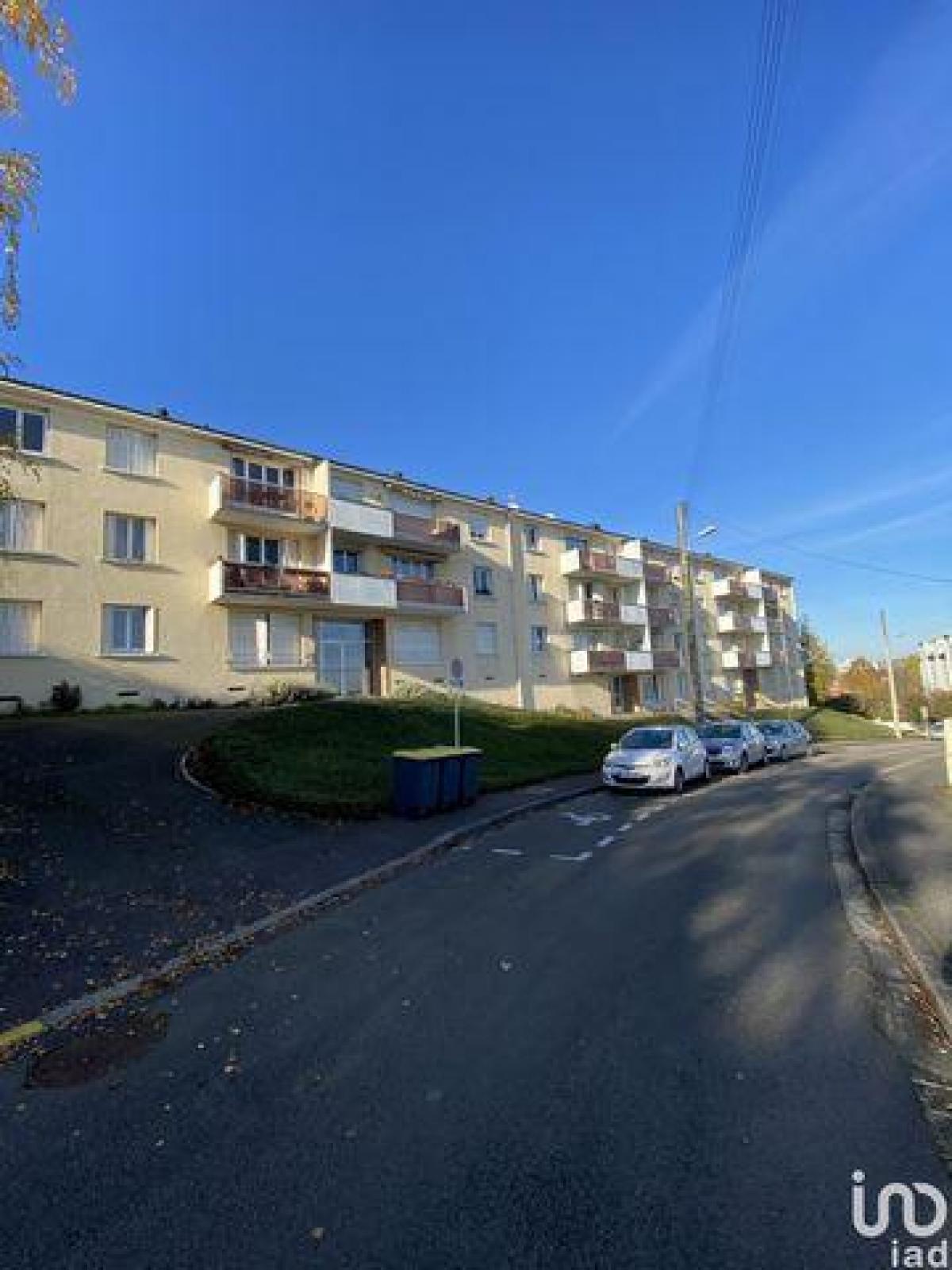 Picture of Condo For Sale in Paron, Bourgogne, France