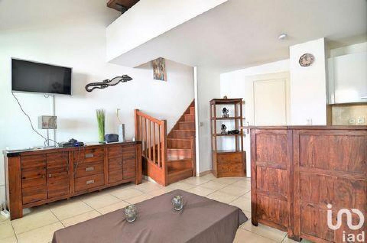 Picture of Condo For Sale in La Ciotat, Provence-Alpes-Cote d'Azur, France