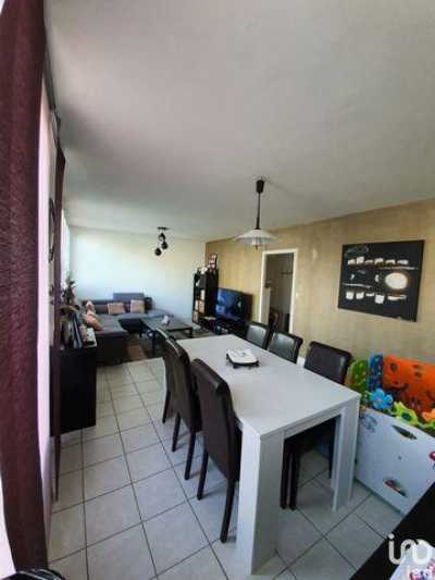 Condo For Sale in Beauvais, France