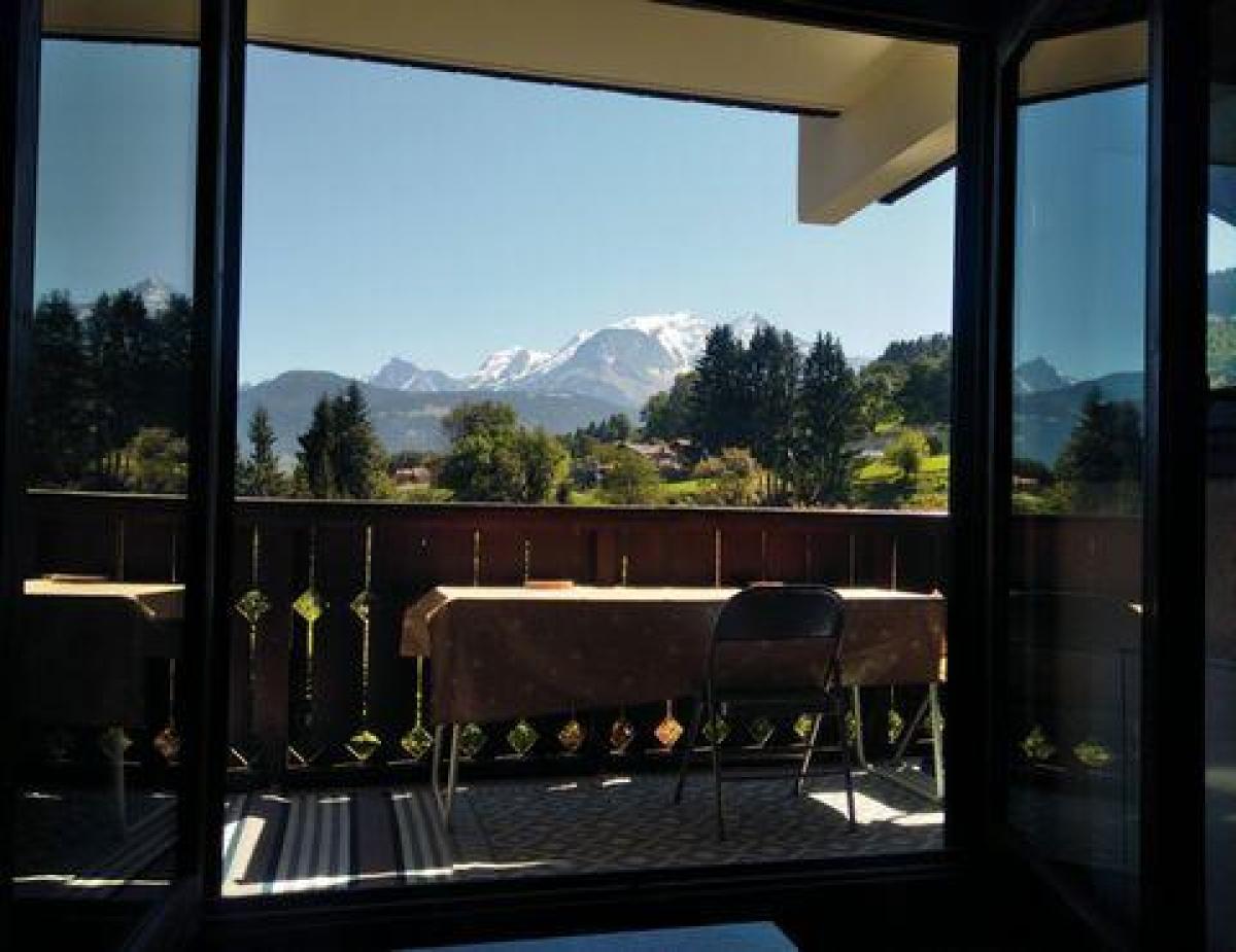 Picture of Apartment For Sale in Combloux, Rhone Alpes, France