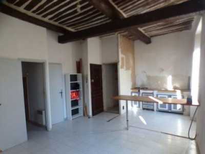 Condo For Sale in Draguignan, France