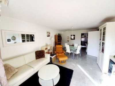 Condo For Sale in Cavalaire Sur Mer, France