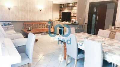 Condo For Sale in Hyeres, France