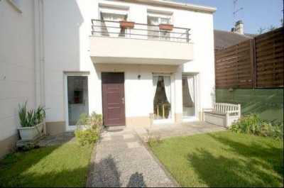 Condo For Sale in Plaisir, France