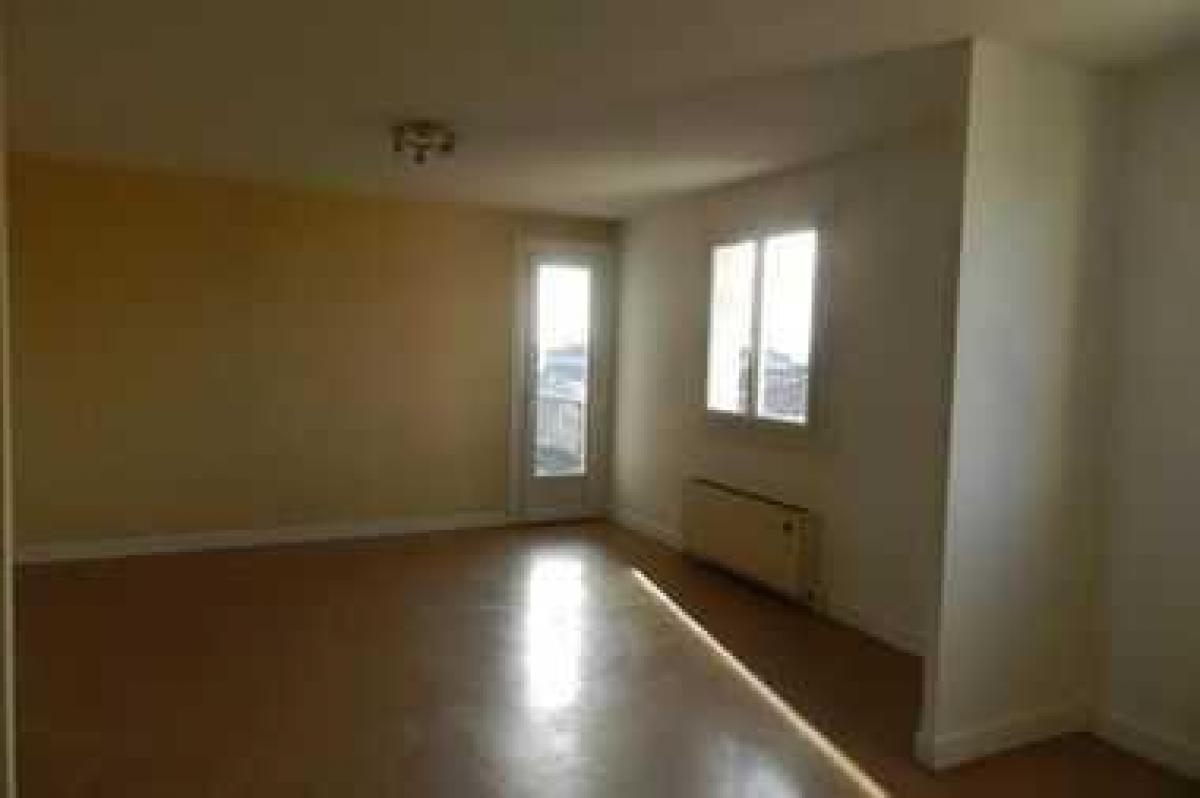 Picture of Condo For Sale in Tonneins, Aquitaine, France