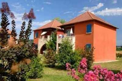 Condo For Sale in Prayssac, France