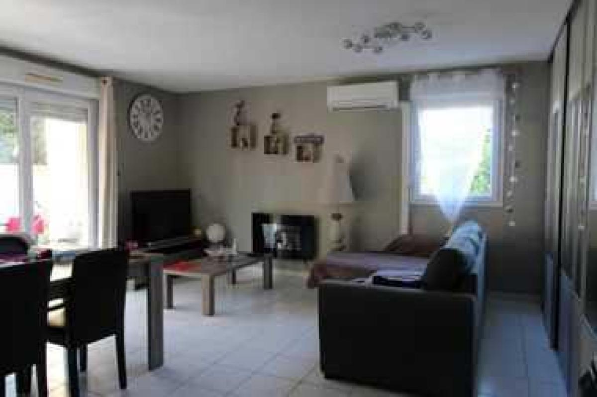 Picture of Condo For Sale in Orange, Provence-Alpes-Cote d'Azur, France