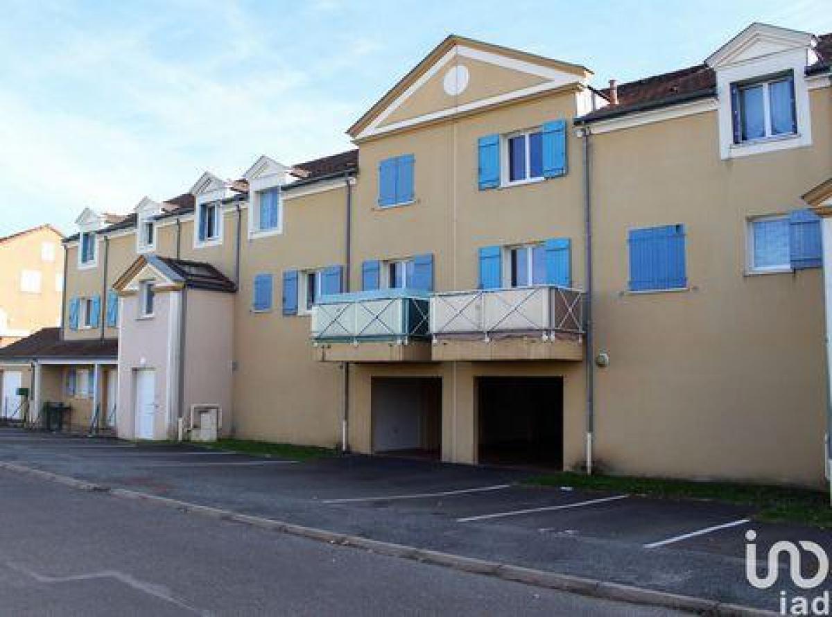 Picture of Condo For Sale in Yzeure, Auvergne, France